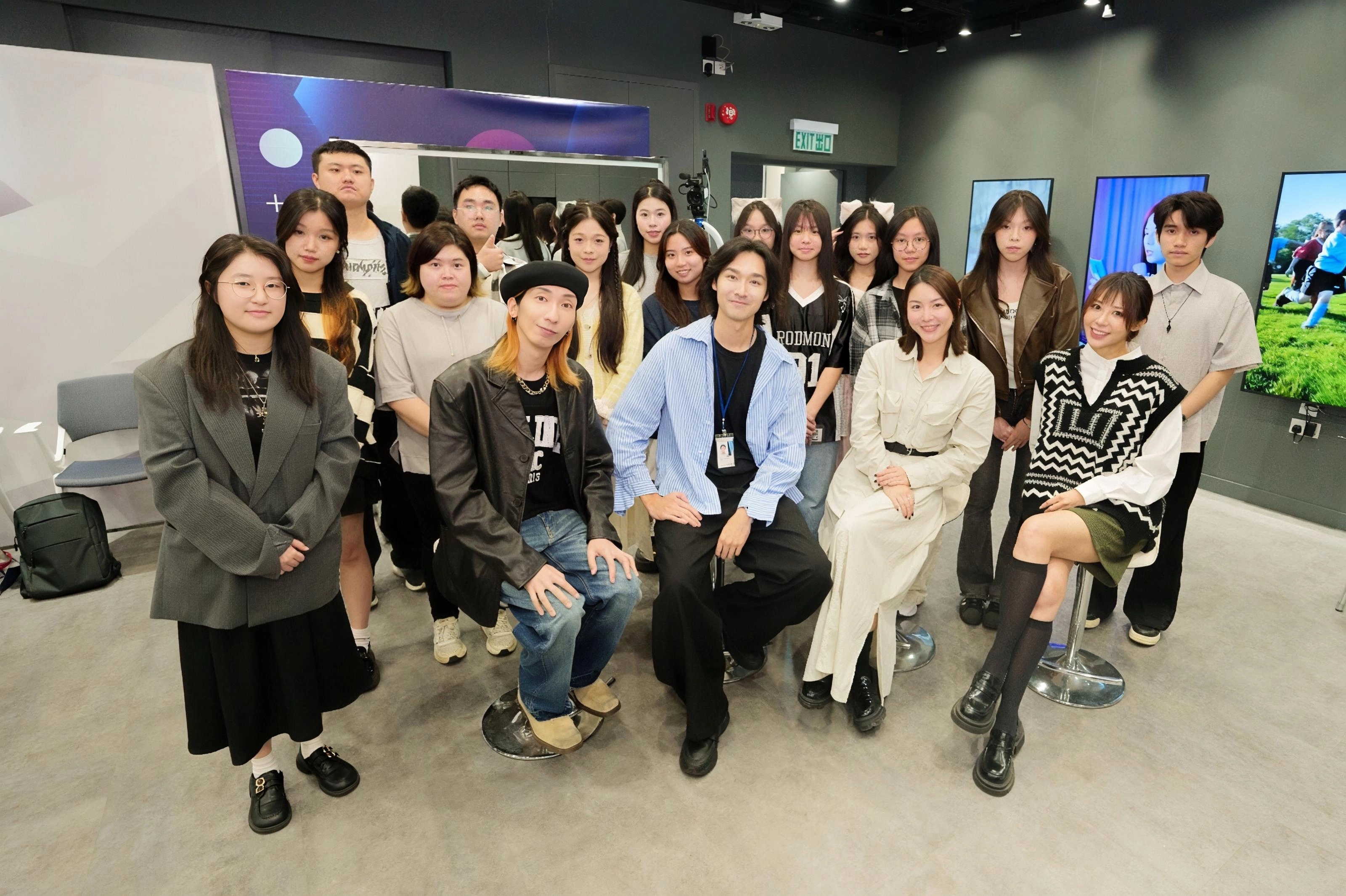 Students taking part in a Personal Image and AI workshop